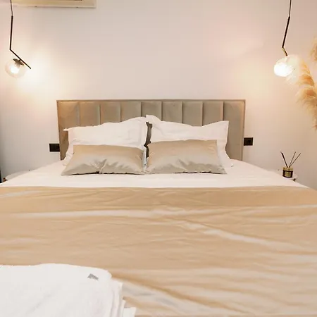 Mediterranean Oasis Old Town *