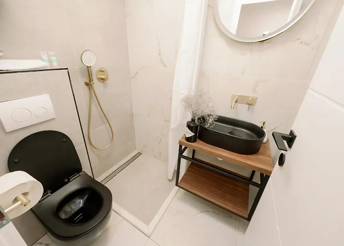 Mediterranean Oasis Old Town Lägenhet