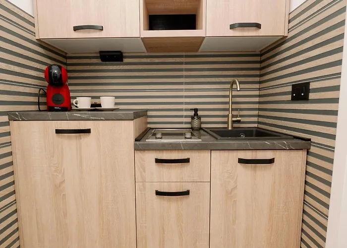 Mediterranean Oasis Old Town *