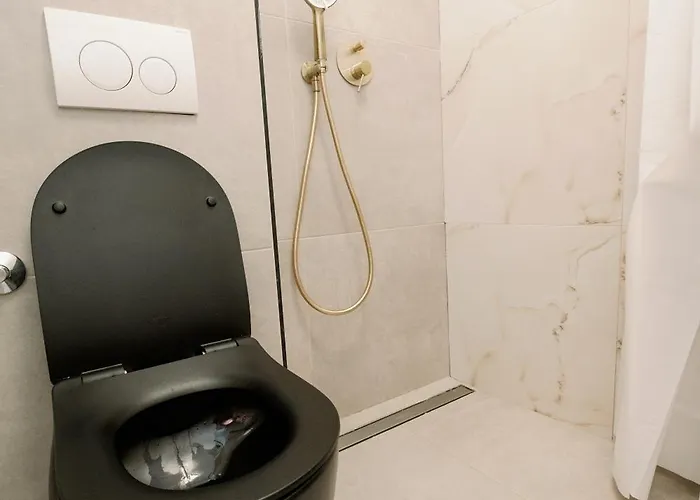 Mediterranean Oasis Old Town