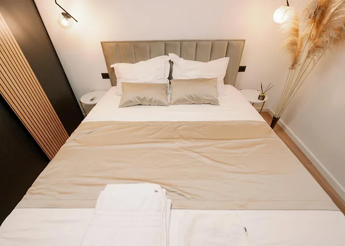 Mediterranean Oasis Old Town Lägenhet Split